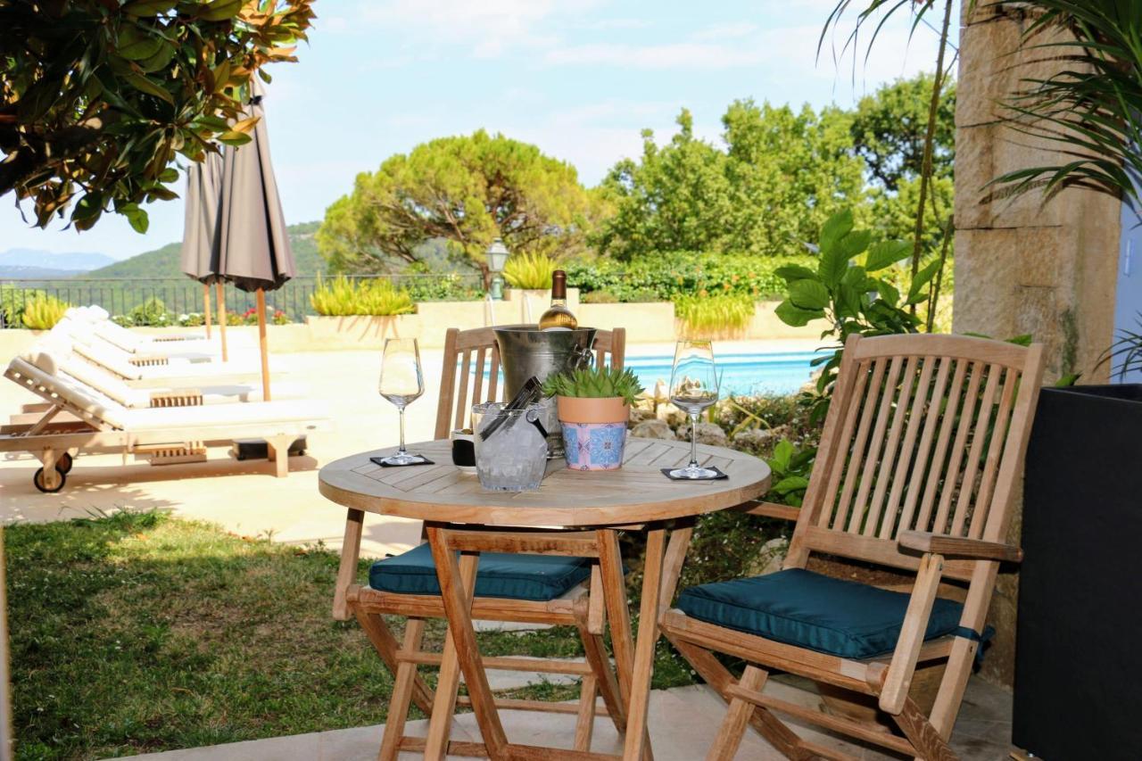 Loup Castel Boutique Hotel B&B Le Bar-sur-Loup Exteriör bild